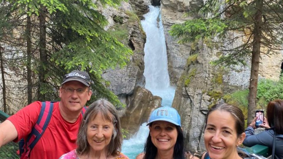 Canmore, Banff, & Lake Louise: Rocky Mountain Tour - Iconic Banff Springs Hotel