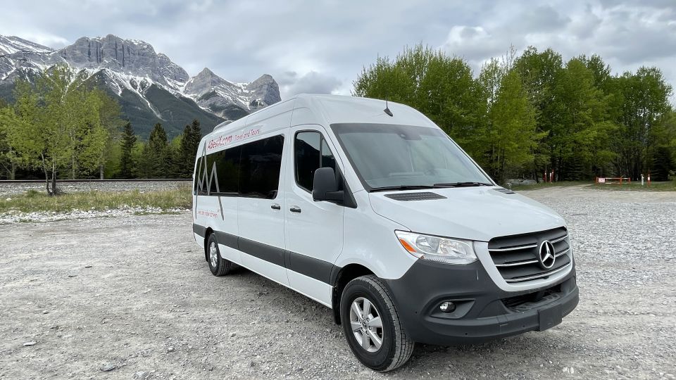 Canmore/Banff to Calgary Airport (YYC) Private Transfer - Pickup and Drop-off
