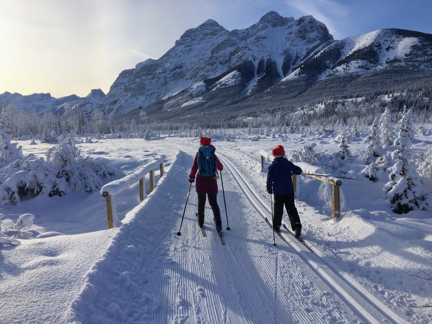 Canmore: Downtown Sightseeing Smartphone Audio Walking Tour - Key Highlights