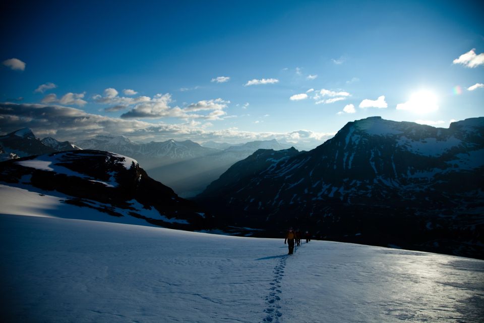 Canmore: NEW - Famous Mountains / Photo Safari Drive - 4hrs - Inclusions