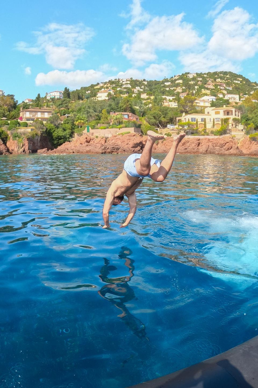 Cannes: 2.5-Hour Esterel Calanques Boat Excursion - Experience Highlights