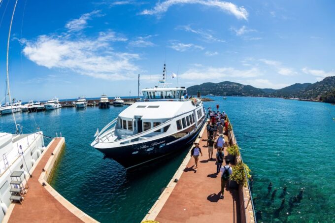 Cannes: Round-Trip Boat Transfer to Saint Tropez - Exploring Saint Tropez