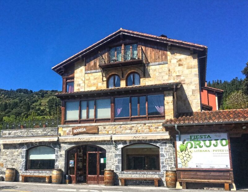 Cantabria: Wine and Liquor Tasting Guided Tour With Snacks - Tour Overview