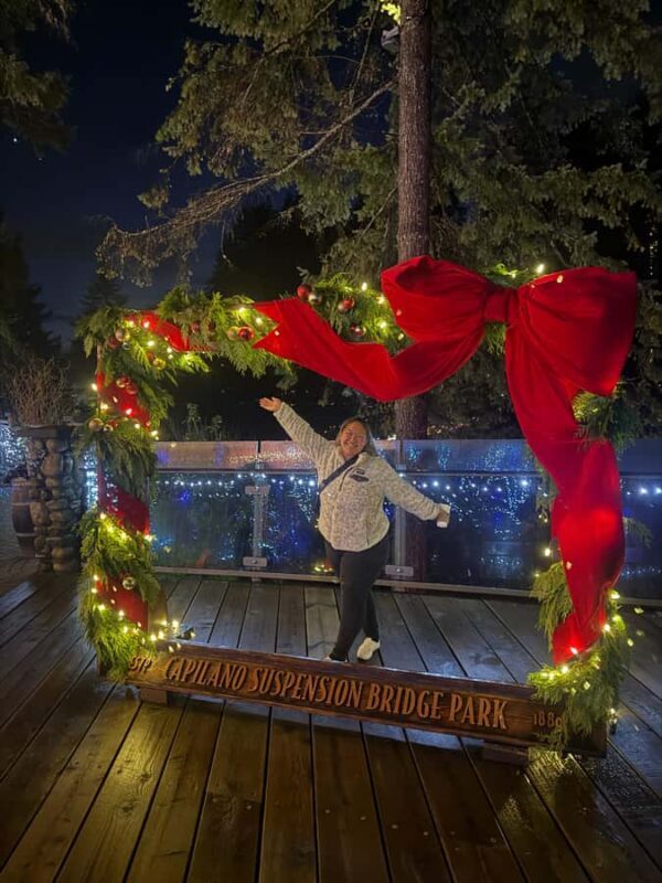 CANYON LIGHTS+Capilano Suspension Bridge/Small Group/CAR - An In-Depth Look at the Tour Experience