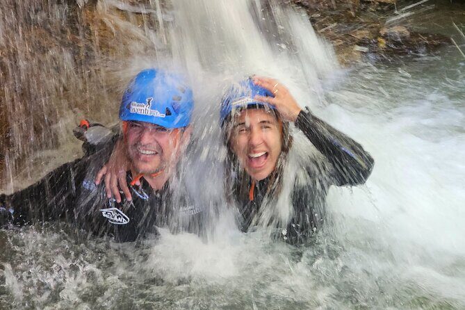 Canyoning experience in Barranco del Gorgo de la Escalera - Who Should Consider This Tour?