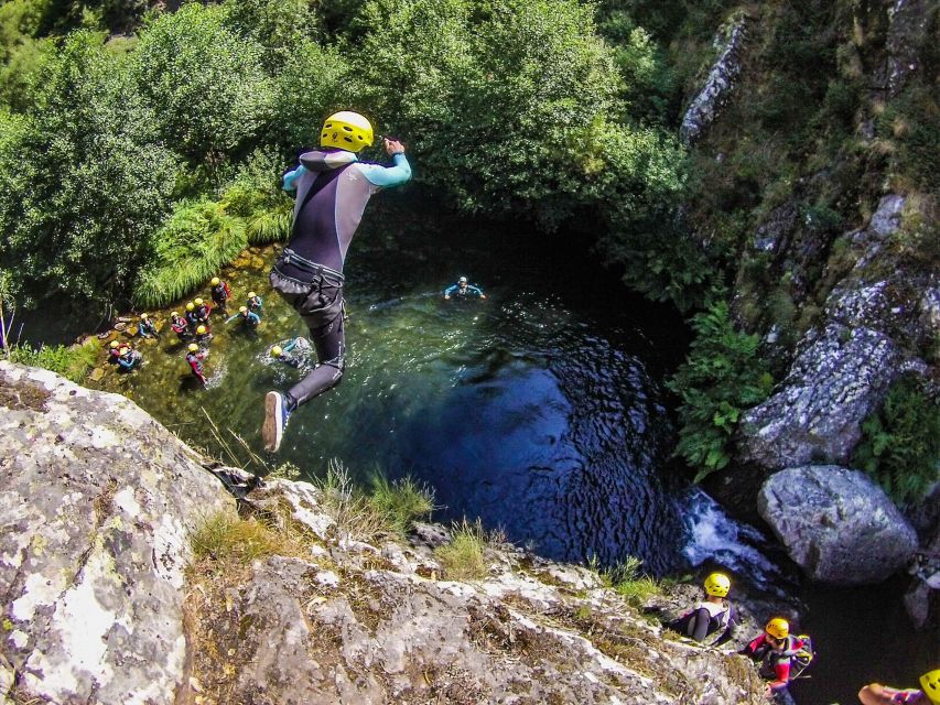 Canyoning in Ribeira Da Pena, in Góis, Coimbra - Gear and Equipment