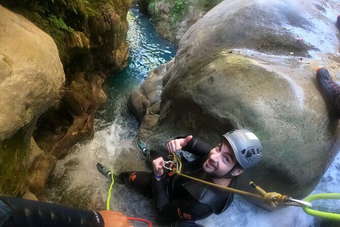 Canyoning in Rio Verde with photos from Granada - An Overview of the Rio Verde Canyoning Experience