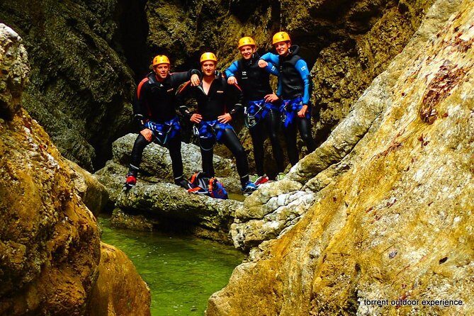 Canyoning in the Strubklamm with a state-certified guide - A Closer Look at the Canyoning Experience in Strubklamm