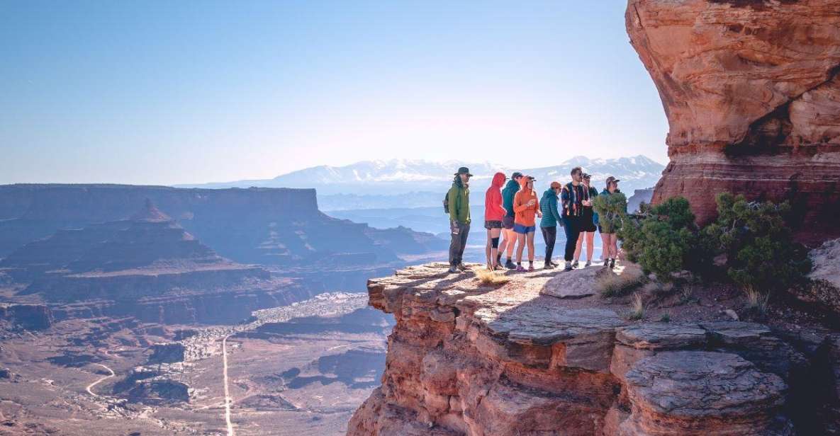 Canyonlands National Park: Private Day Hiking Tour - Tour Highlights