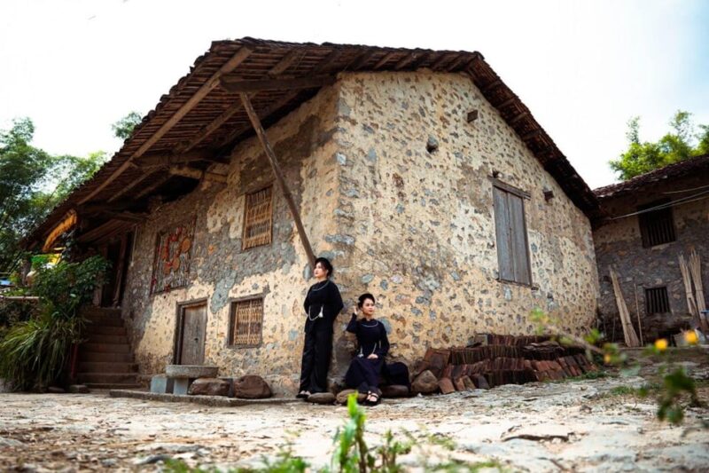 CAO BANG TREKKING TOUR - Location and Attractions