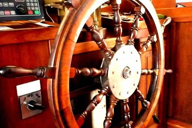 Cape Adieu Darwin Sunset Dinner Cruise - What to Expect