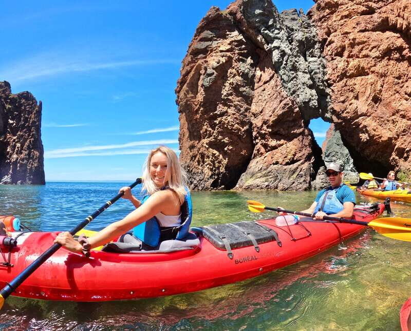 Cape Chignecto: Three Sisters Kayaking Day Tour - Key Points