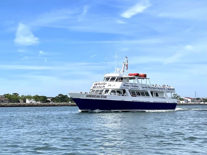 Cape May: Sunset Dolphin Watching Cruise With Food - Delectable Onboard Refreshments