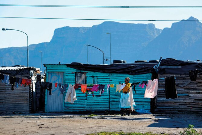 Cape Town Bucket List Combo: Table Mountain, Township & Bo-Kaap - Exploring the Iconic Table Mountain
