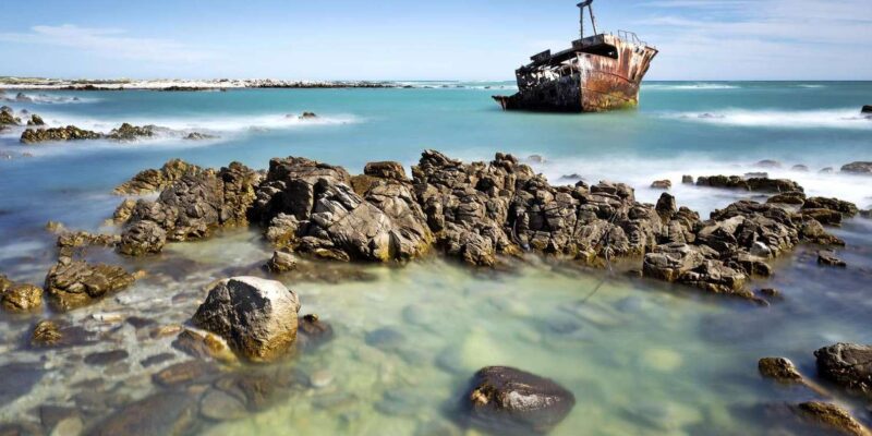 Cape Town: Cape Agulhas and Hermanus Private Day Trip - Itinerary Highlights