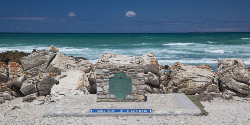 Cape Town: Cape Agulhas and Hermanus Private Day Trip - Exploring Cape Agulhas