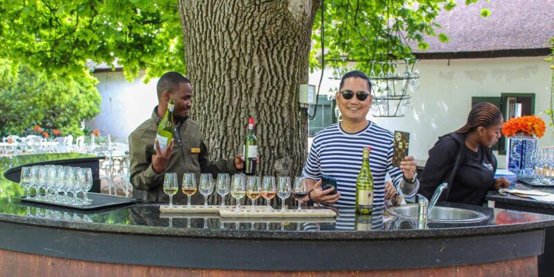 Cape Town: Constantia Winelands Half Day Tour - Good To Know