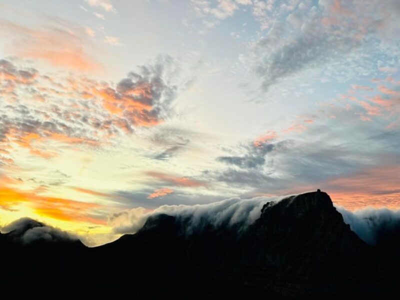 Cape Town: Lions Head Sunrise or Sunset Hike - Sunrise vs. Sunset Options