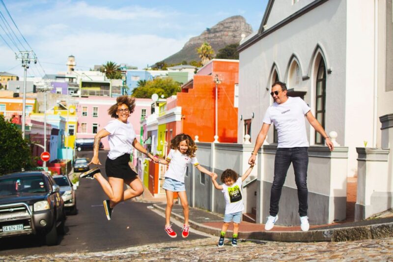 Cape Town: Photoshoot in the Bo-Kaap Neighborhood - Receiving Professionally Edited Photos