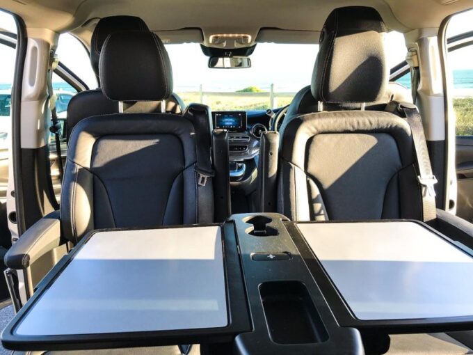 Cape Town: Pvt Airport - Hotel Transfer. One Way - Vehicle Amenities