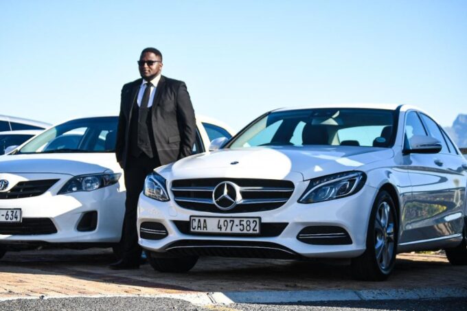 Cape Town: Pvt Airport - Hotel Transfer. One Way - Driver Qualifications