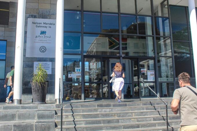 Cape Town: Robben Island Museum Including Ferry Ticket - Navigating Robben Island