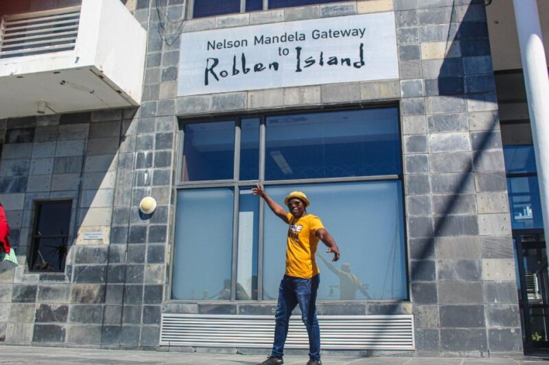 Cape Town: Robben Island Plus Long March To Freedom Tour - Pickup and Ferry to Robben Island