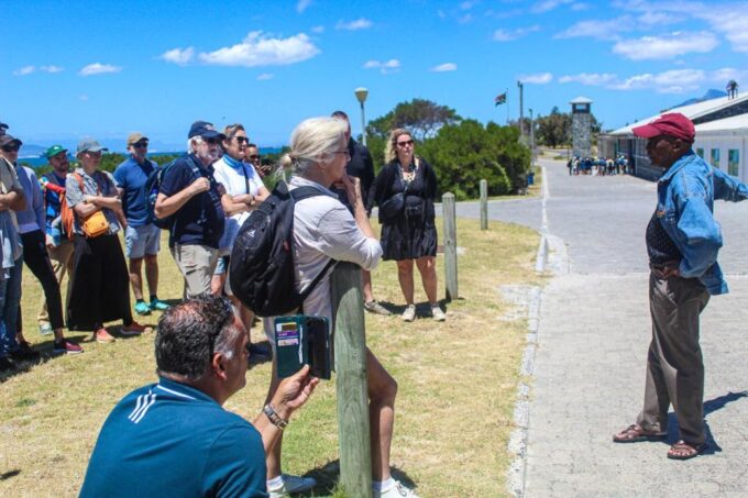 Cape Town: Robben Island Plus Table Mountain Tickets - Meeting Point Details
