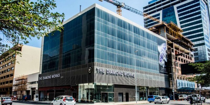 Cape Town: The Diamond Works Institute Sparkling Tour - Diving Into Diamond History