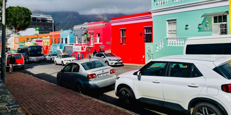 Cape Town: Walking City Tour of Landmarks and Hidden Gems - Waterfront Stroll and Views