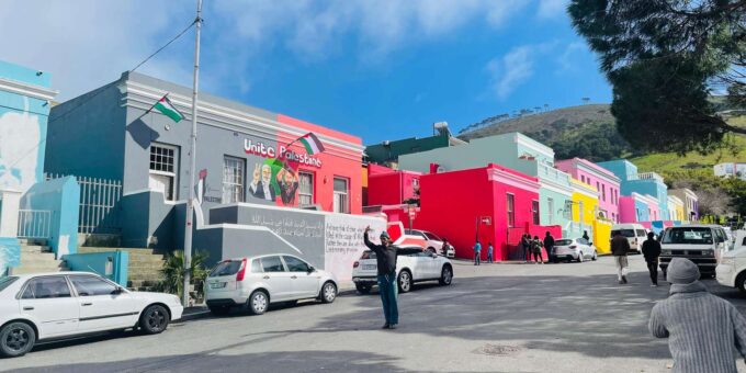 Cape Town: Walking City Tour of Landmarks and Hidden Gems - Frequently Asked Questions