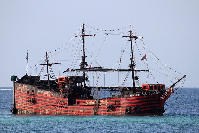 Capitan Hook, Pirates Show and Ship Dinner at Cancun - The Experience in Detail