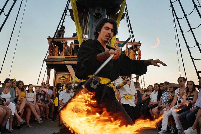 Capitan Hook, Pirates Show and Ship Dinner at Cancun - FAQ