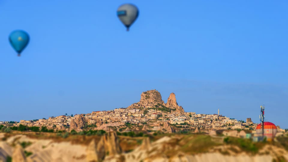 Cappadocia Discovery: Full-Day Red Tour with a Local Guide - Starting the Day: Hotel Pickup and the Journey Begins