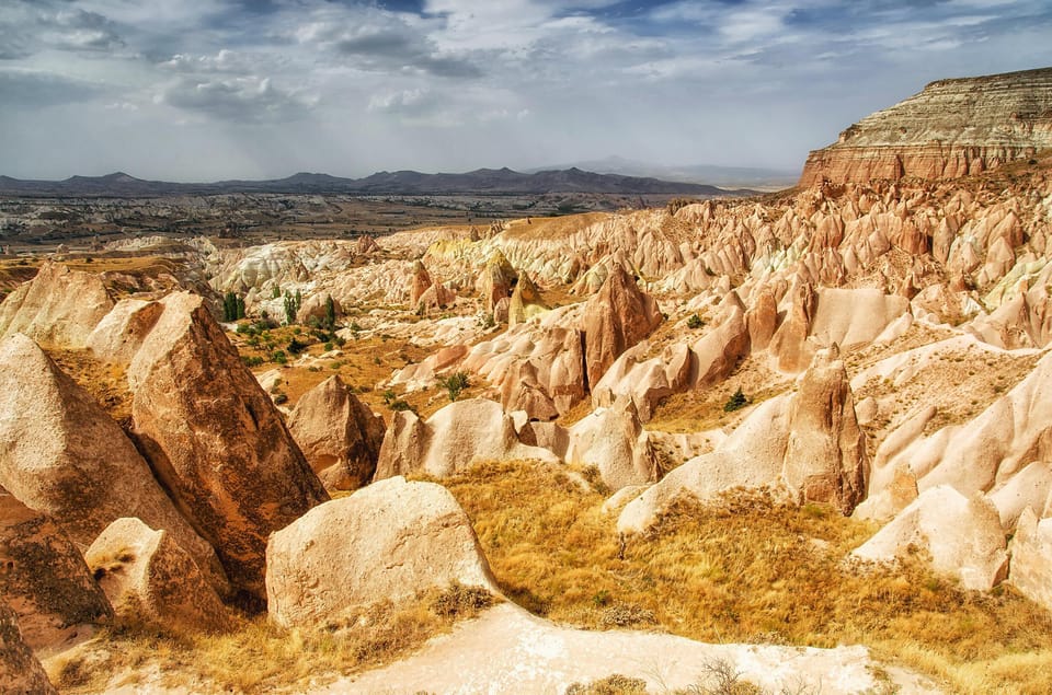 Cappadocia Discovery: Full-Day Red Tour with a Local Guide - Avanos: Art, Pottery, and Local Flavor