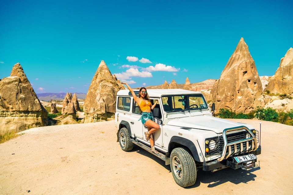 Cappadocia: Sunset Jeep Safari Tour with Champagne - Key Points