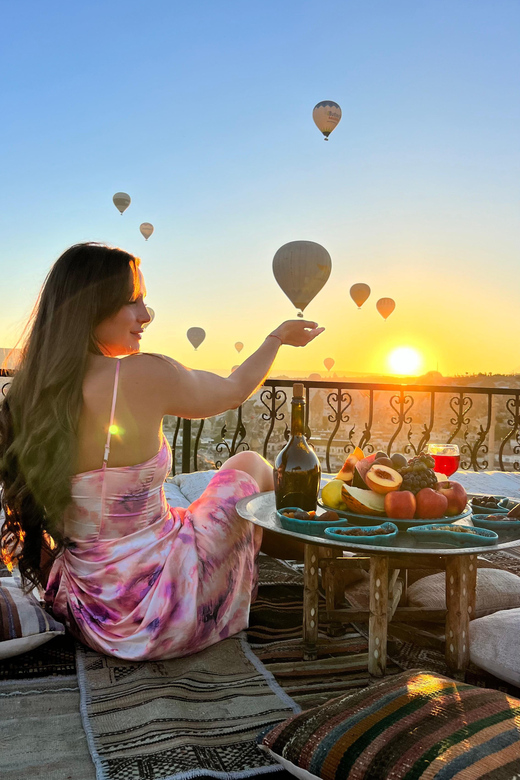 Cappadocia: Terrace Photo Spot With Balloon Flight View - Whats Included and Whats Not