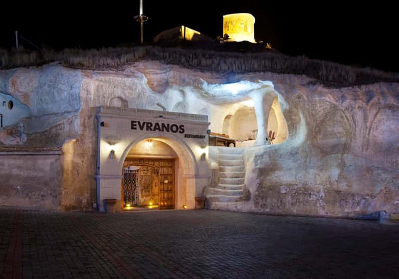 Cappadocia: Turkish Dance Show with Dinner and Drinks - The Audience Experience