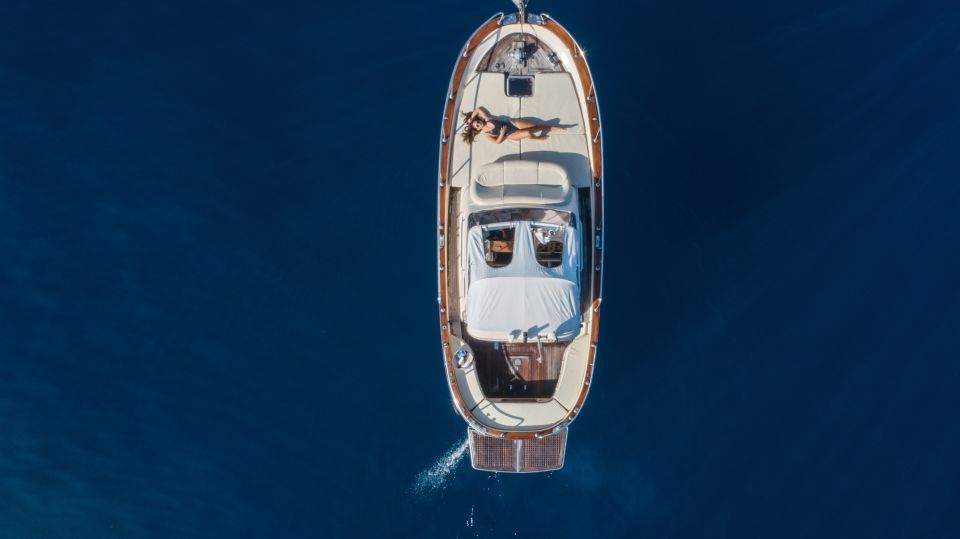 Capri : 2 Hours Private Boat From Capri - Key Points