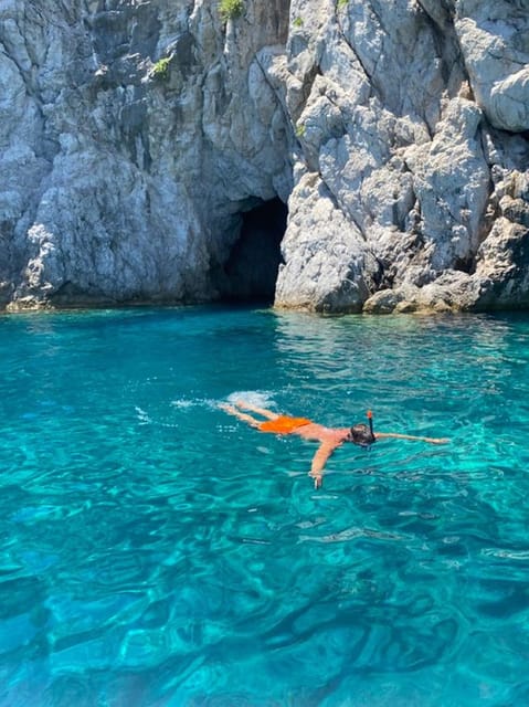 Capri: 3-Hour Private Boat Tour with Blue Grotto Visit - Key Points