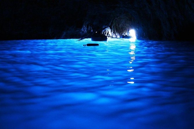Capri & Blue Grotto Small Group Boat Day Trip From Sorrento - Small Group Experience