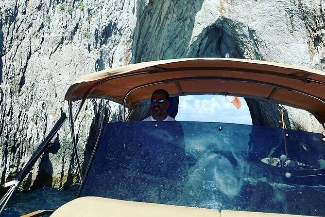 Capri Boat Tour and Blue Grotto Visit - Key Points