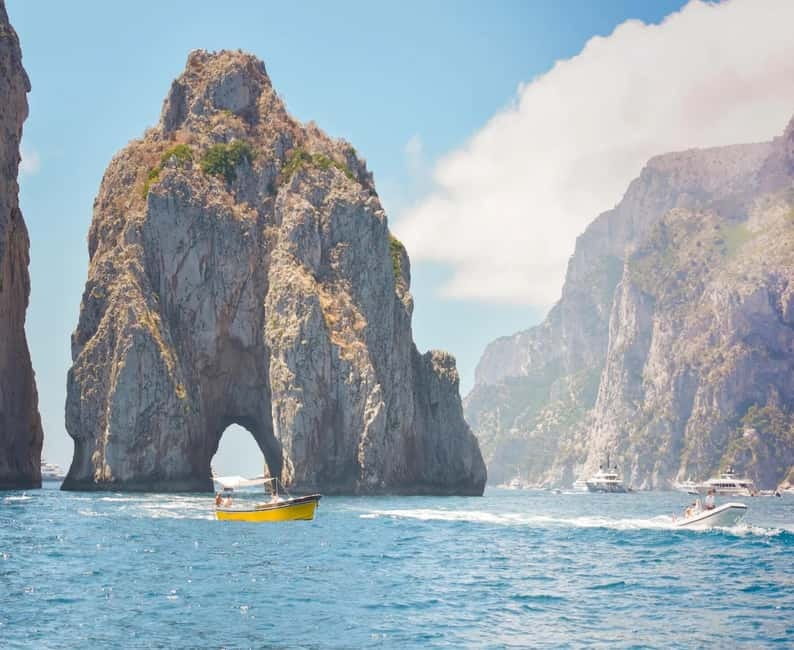 Capri: Boat Tour with Swimming, Limoncello, and Snack - Key Points