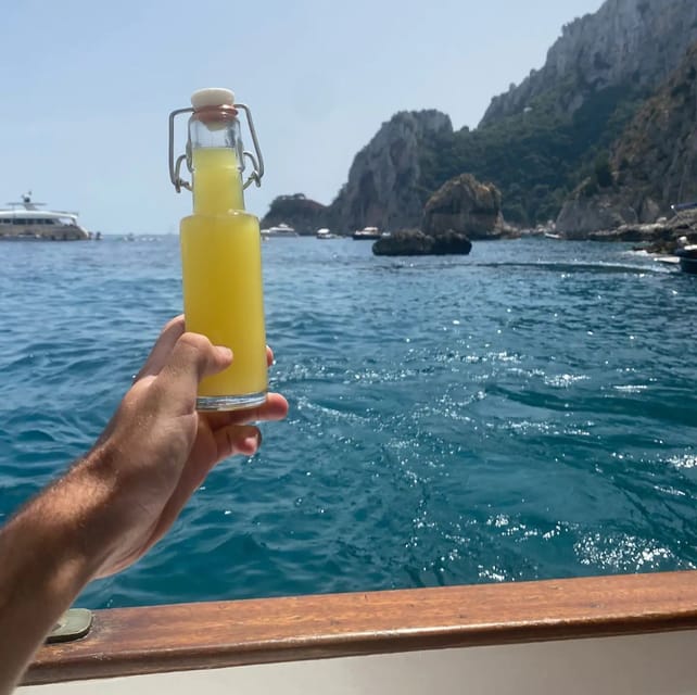 Capri: Boat Tour With Swimming, Limoncello and Snack - Enjoy Scenic Spots and Snacks