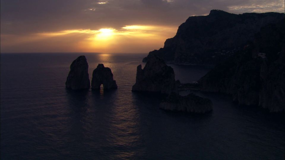 Capri: Day & Night Boat Tour - What to Bring