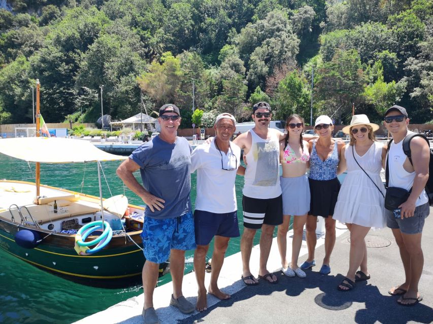 Capri: Island and Grottos Boat Cruise With Snacks and Drinks - Important Information