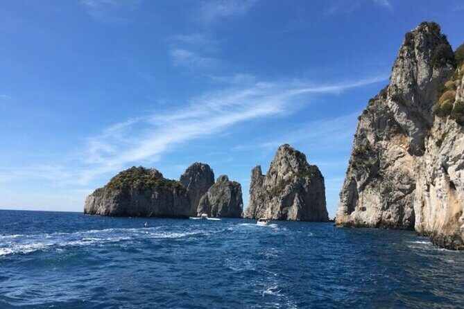 Capri Luxury Private Boat Tour: Day Trip from Rome by Train - Key Points