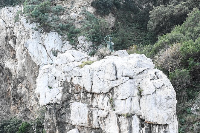 Capri Minicruise and City Sightseeing Daily Trip From Naples - Landing Fee and Exclusions