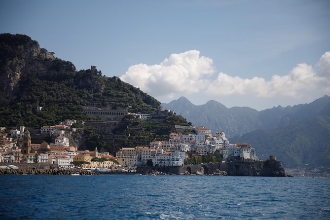 CAPRI & POSITANO From Sorrento - Classic Gozzo 25 - Tour Accessibility