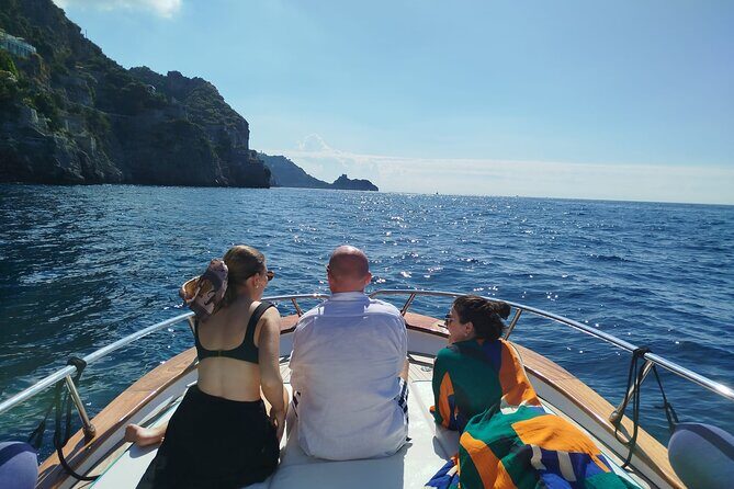 Capri Premium Boat Tour and City Visit Free Bar and Aperitif - FAQ